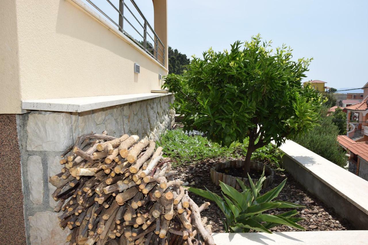 Charming Villa Rab Rab Town Exterior foto